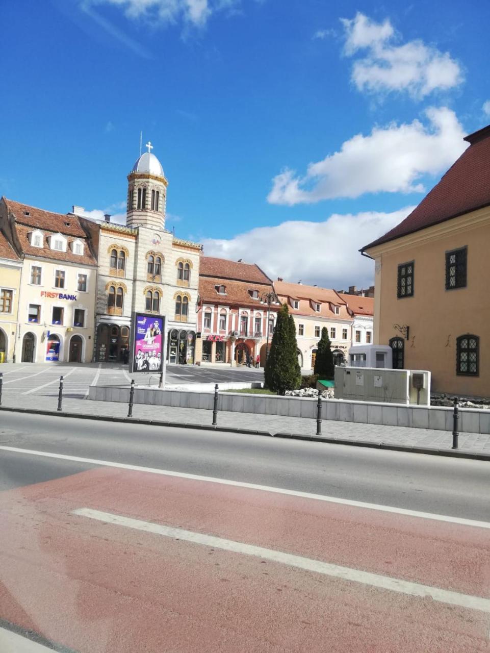 Leyla Hostel Brasov Luaran gambar