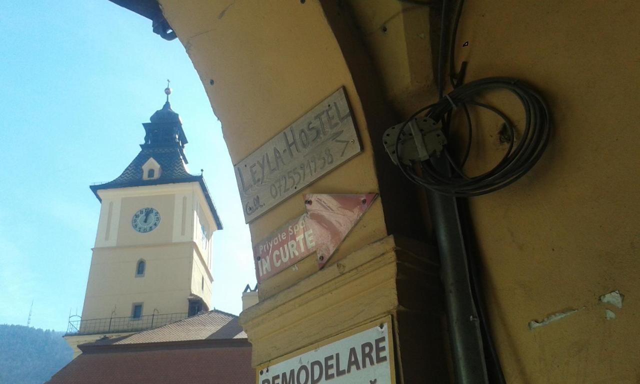 Leyla Hostel Brasov Luaran gambar